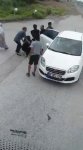 Sığınma evine giden kadın, ailesi tarafından otobüsten indirildi, darbedilip, yerde sürüklendi